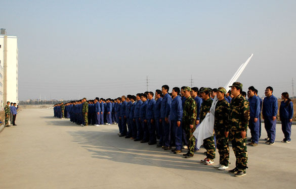 新宝GG2011年新员工军训落下帷幕