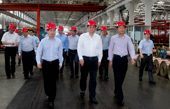 常州市委常委、常务副市长韩九云来新宝GG电缆调研