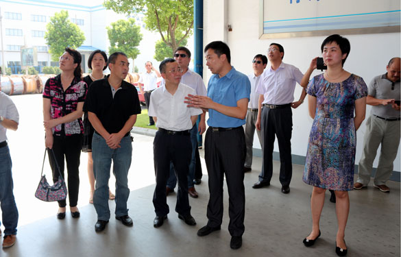 衢州市委常委、衢州绿色工业集聚区党工委书记傅根友一行来新宝GG考察