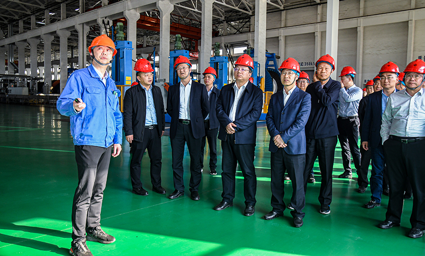 泰州市海陵区党政代表团来新宝GG电缆考察